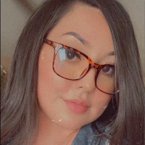 Meet your Posher, Emery